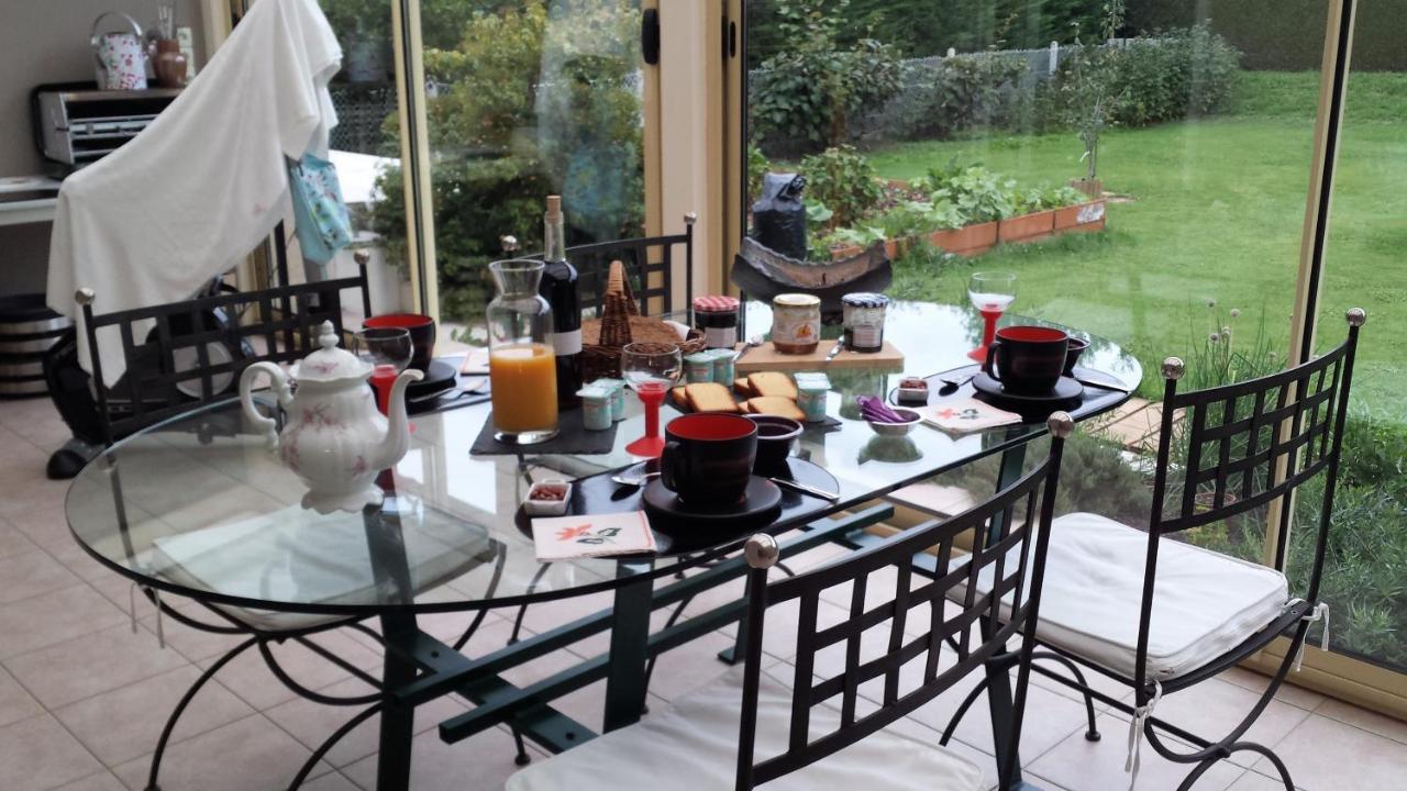 3 Chambres Privees Dans Un Jardin D'Hiver, Garage Voiture, Velos, Motos Tourville-sur-Arques Dış mekan fotoğraf